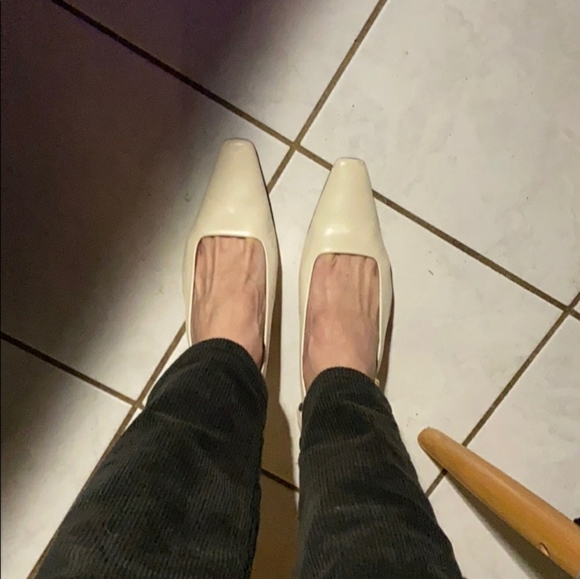 Escada Heels - Picture 3 of 6